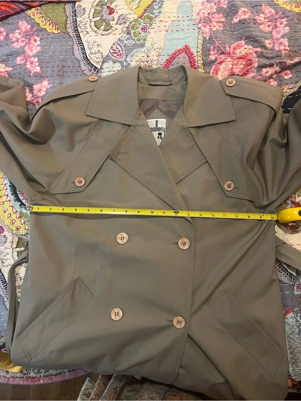 🍂📚 J. Gallery Petite Vintage Trench — Back to School Layer 📚🍂